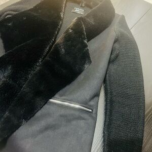 Black Faux Fur Trim Blazer